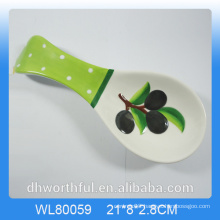 Creative olive figurine ceramic spoon holder